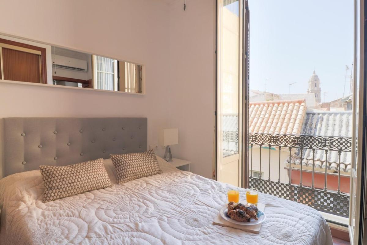 C61 - Brand New One Bedroom Cathedral Views Malaga Exterior photo